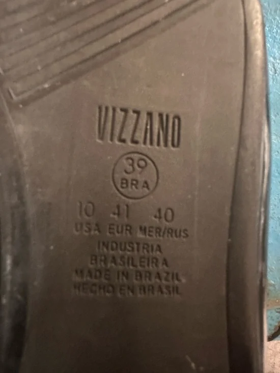 Vizzano Black Patent Loafers with Gold Chain Accent - Picture 6 of 6